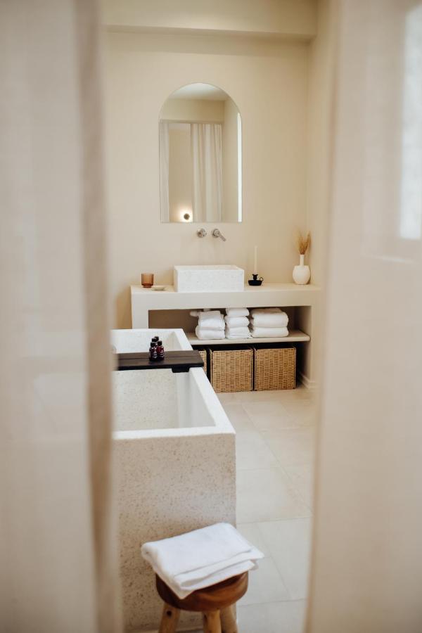 Thymises Boutique Hotel Какопетрия Экстерьер фото